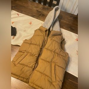 Boys 4T old navy vest